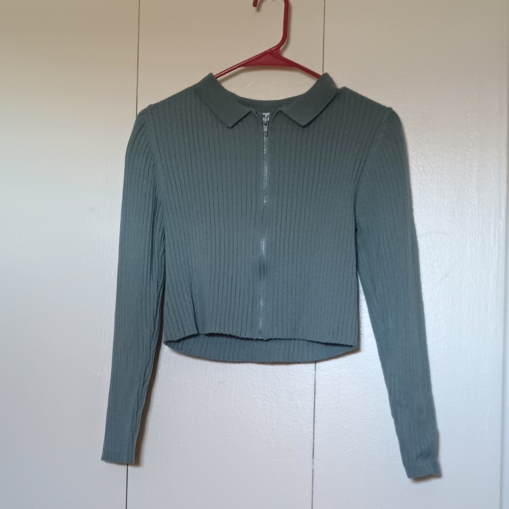 Aster Long Sleeve Crop Top